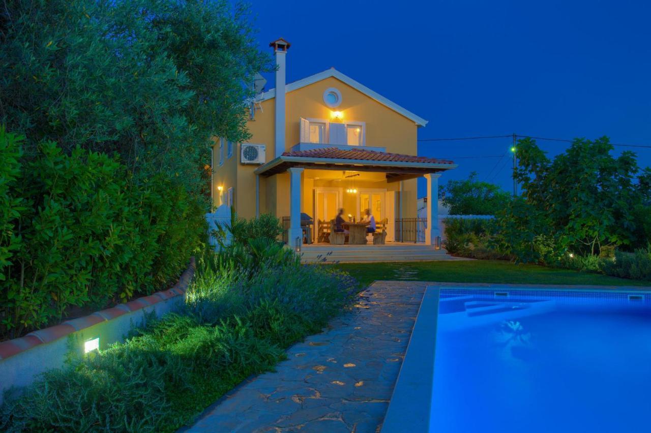 Villa Stella มาลินสกา ภายนอก รูปภาพ