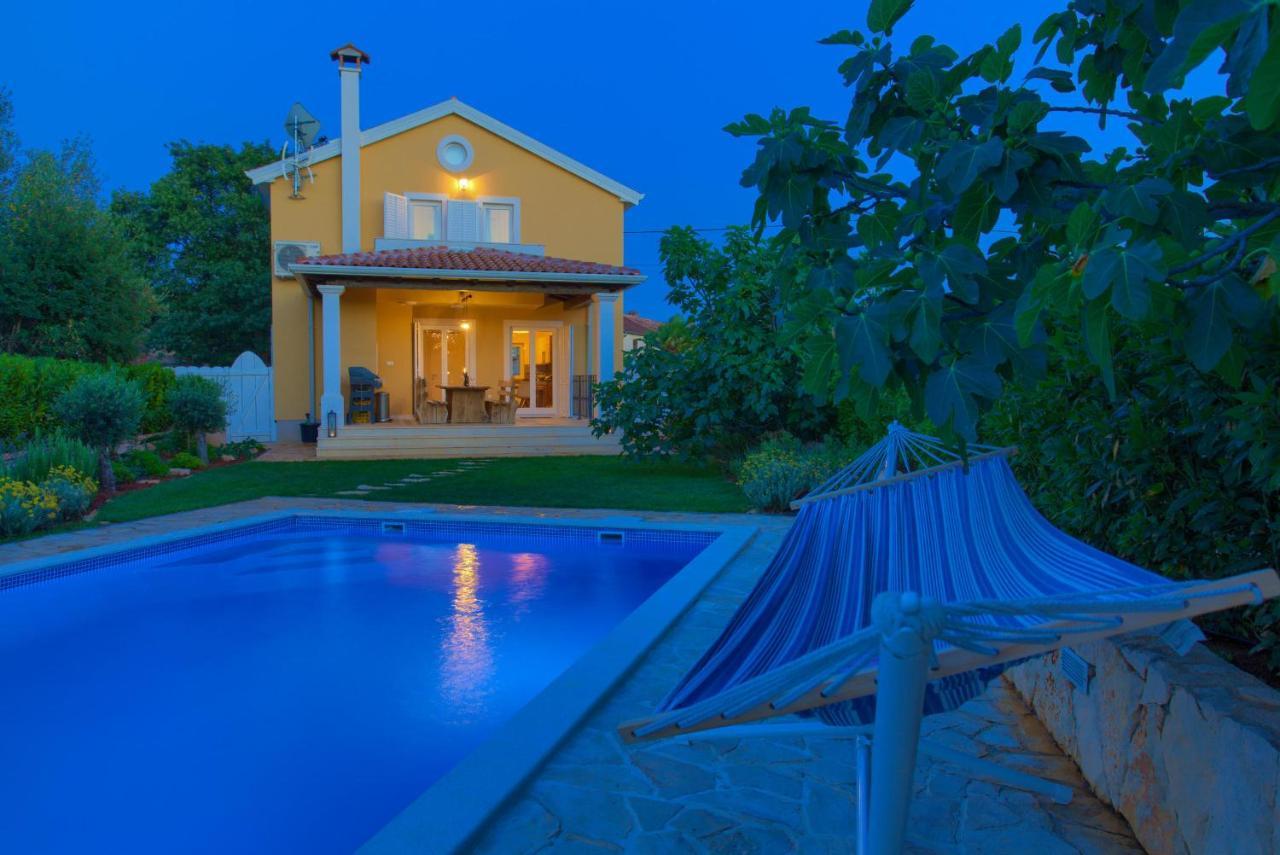 Villa Stella มาลินสกา ภายนอก รูปภาพ